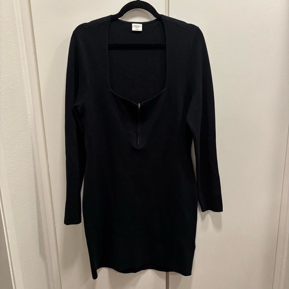 Abercrombie & Fitch Women’s XL Black Bodycon Knit Long Sleeve Dress